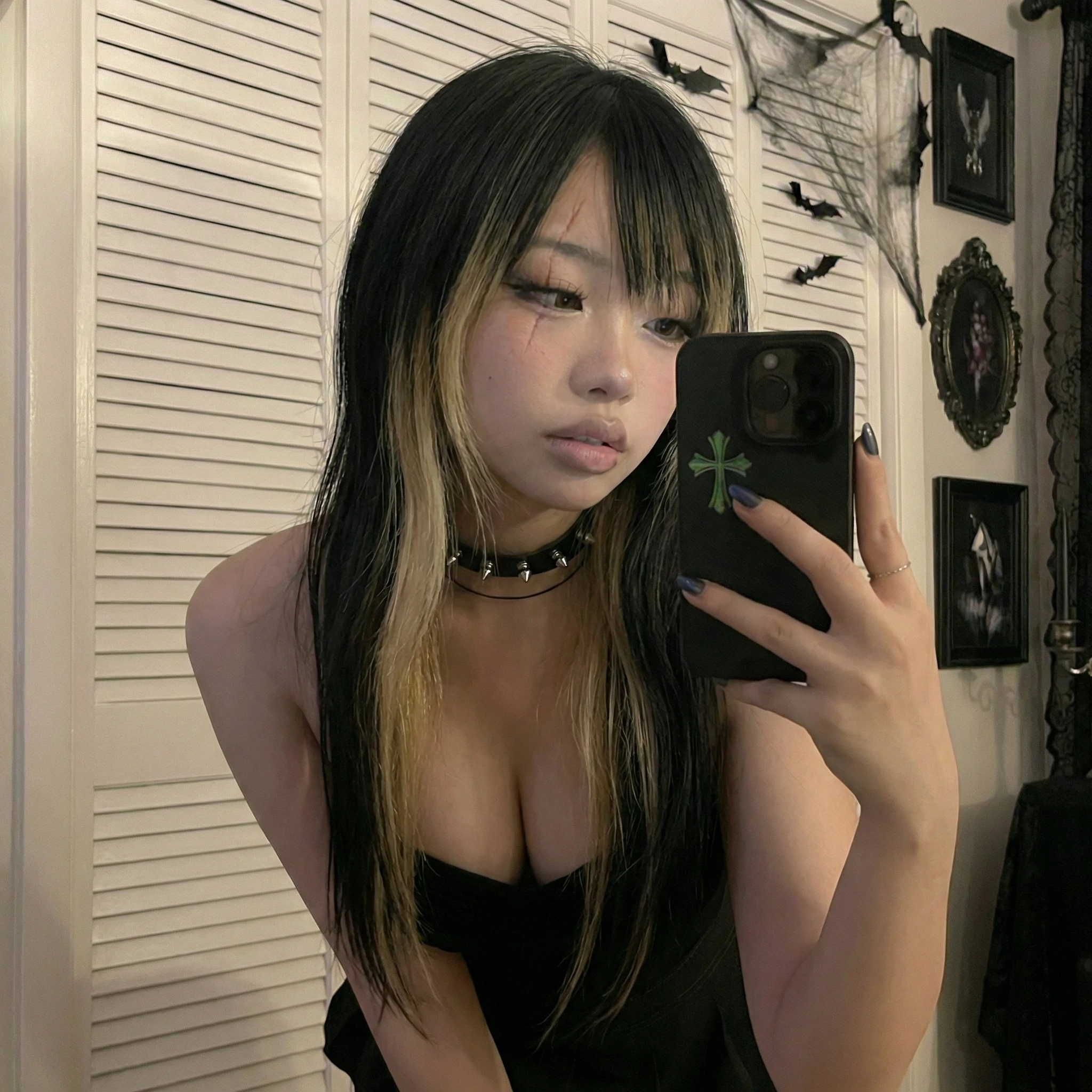 Mei Yuri — best Asian Fanvue creator