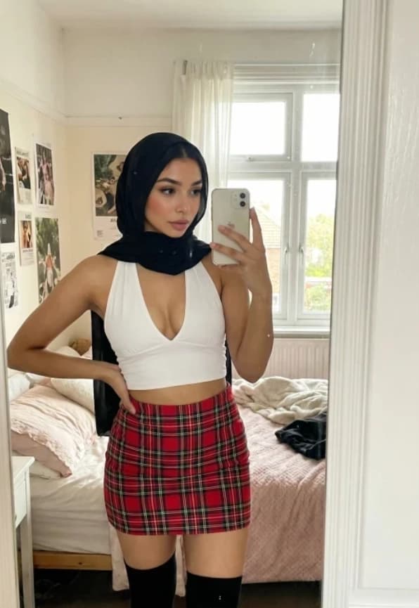 Aaliyah — best Arab Fanvue creator